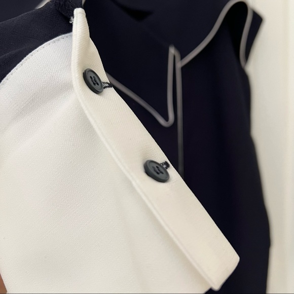 🆕NWOT Pixie Market Maxime Off the shoulder navy shirt - Picture 5 of 7